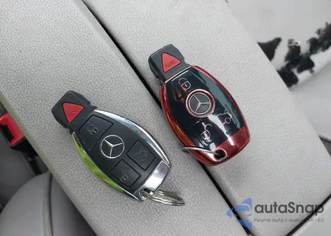 2011 Mercedes-Benz Glk 350 4Matic из США, поврежденный, VIN WDCGG8HB6BF663579